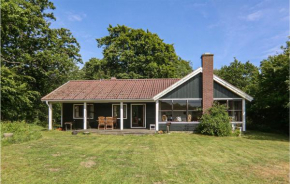 Lovely Home In Bräkne-Hoby With House Sea View Bräkne-Hoby